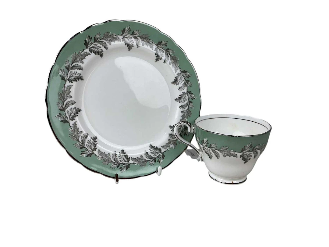AYNSLEY PART TEA SERVICE LATE 20TH CENTURY