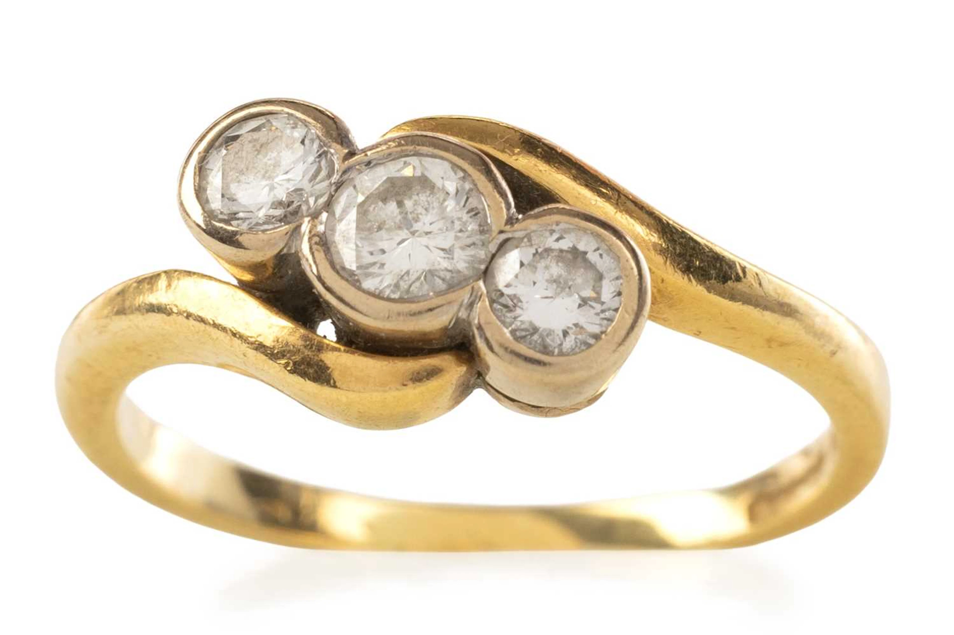 DIAMOND THREE STONE RING LATE 20TH CENTURY