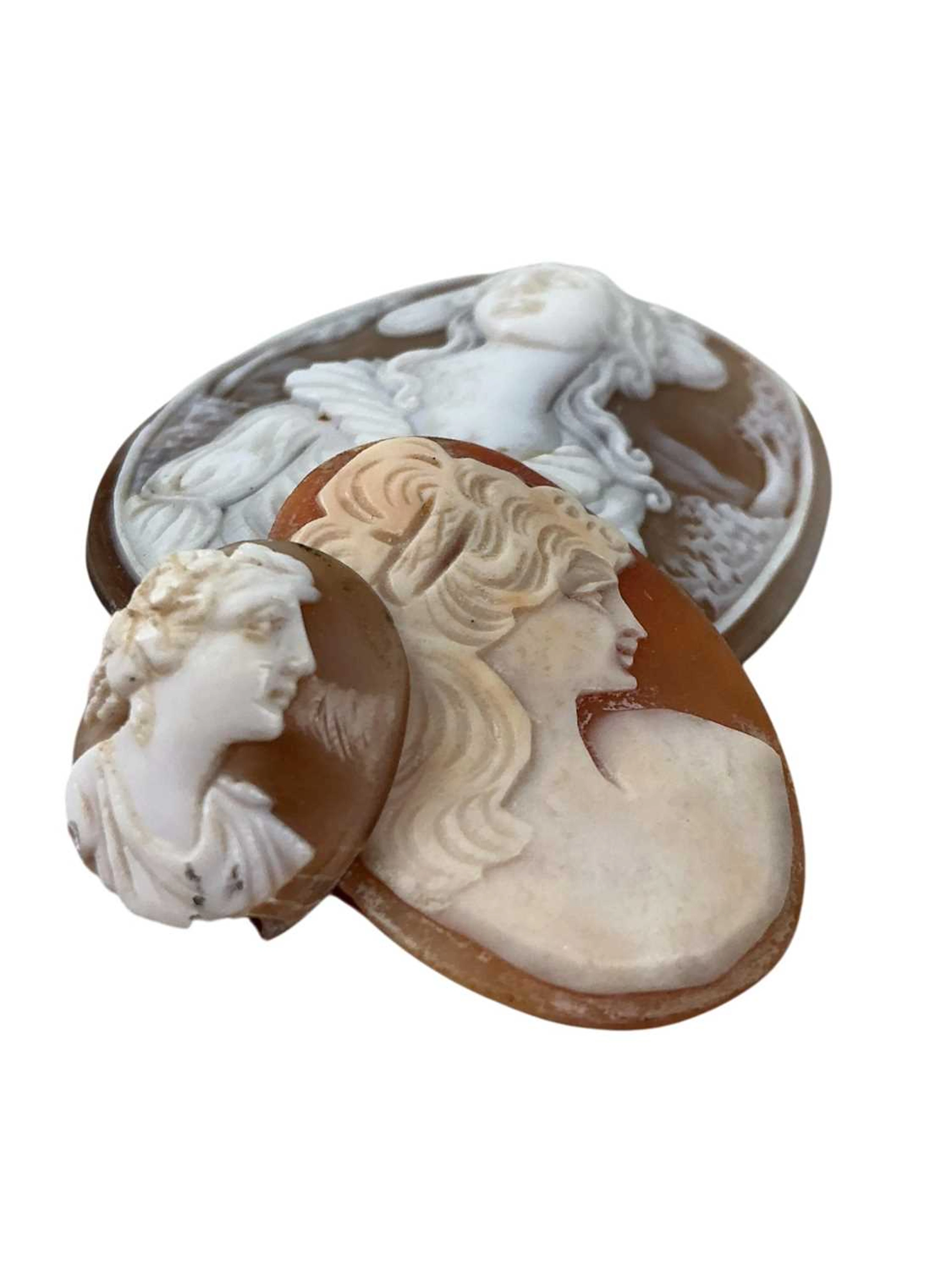 GROUP OF CAMEOS EARLY 20TH CENTURY