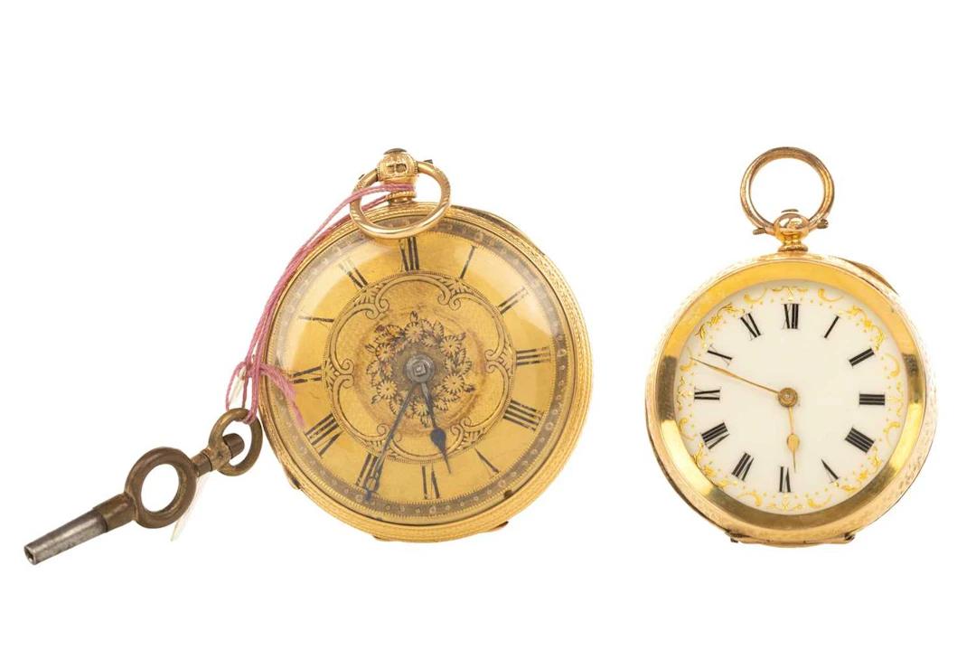 GOLD FOB WATCH, EARLY 20TH CENTURY ALONG WITH ANOTHER GOLD FOB WATCH