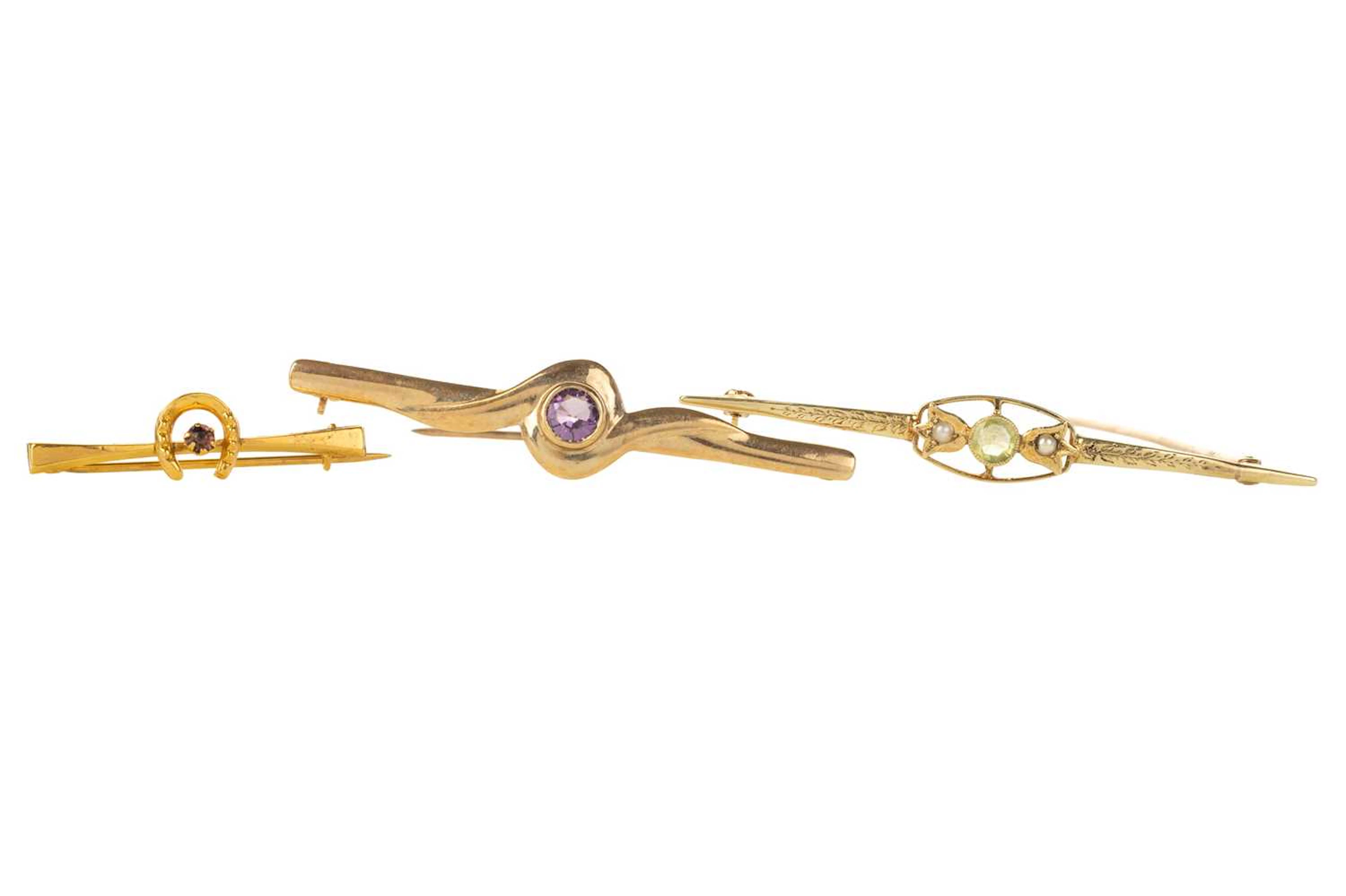 THREE GOLD BAR BROOCHES MID/LATE 20TH CENTURY