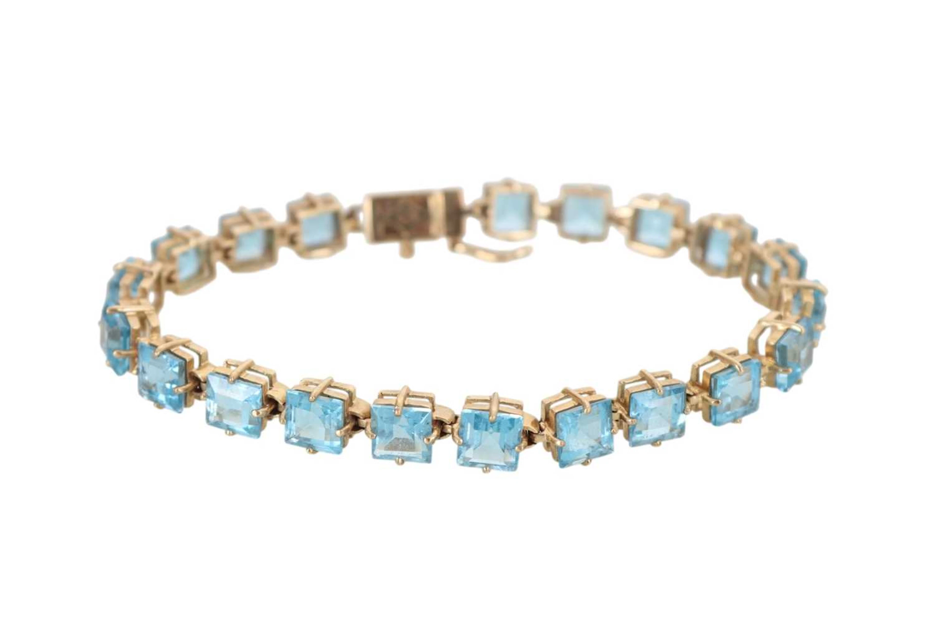 TOPAZ BRACELET LATE 20TH CENTURY