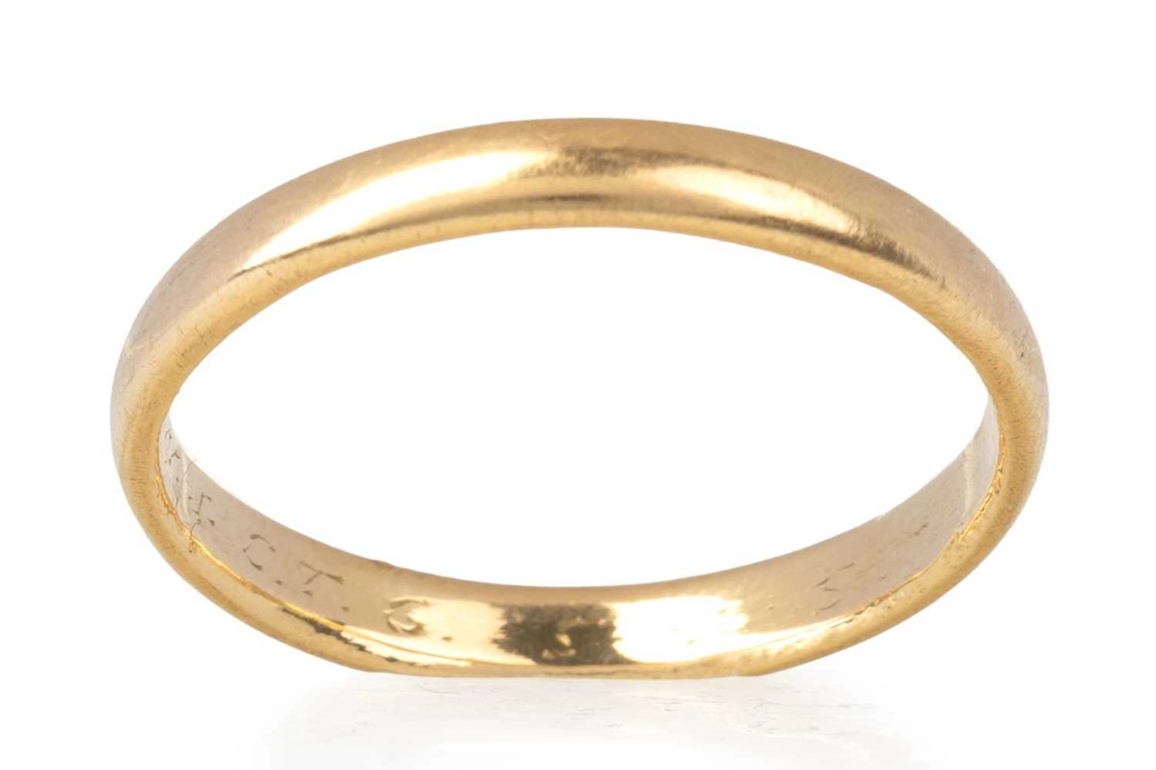 GOLD WEDDING RING MID/LATE 20TH CENTURY