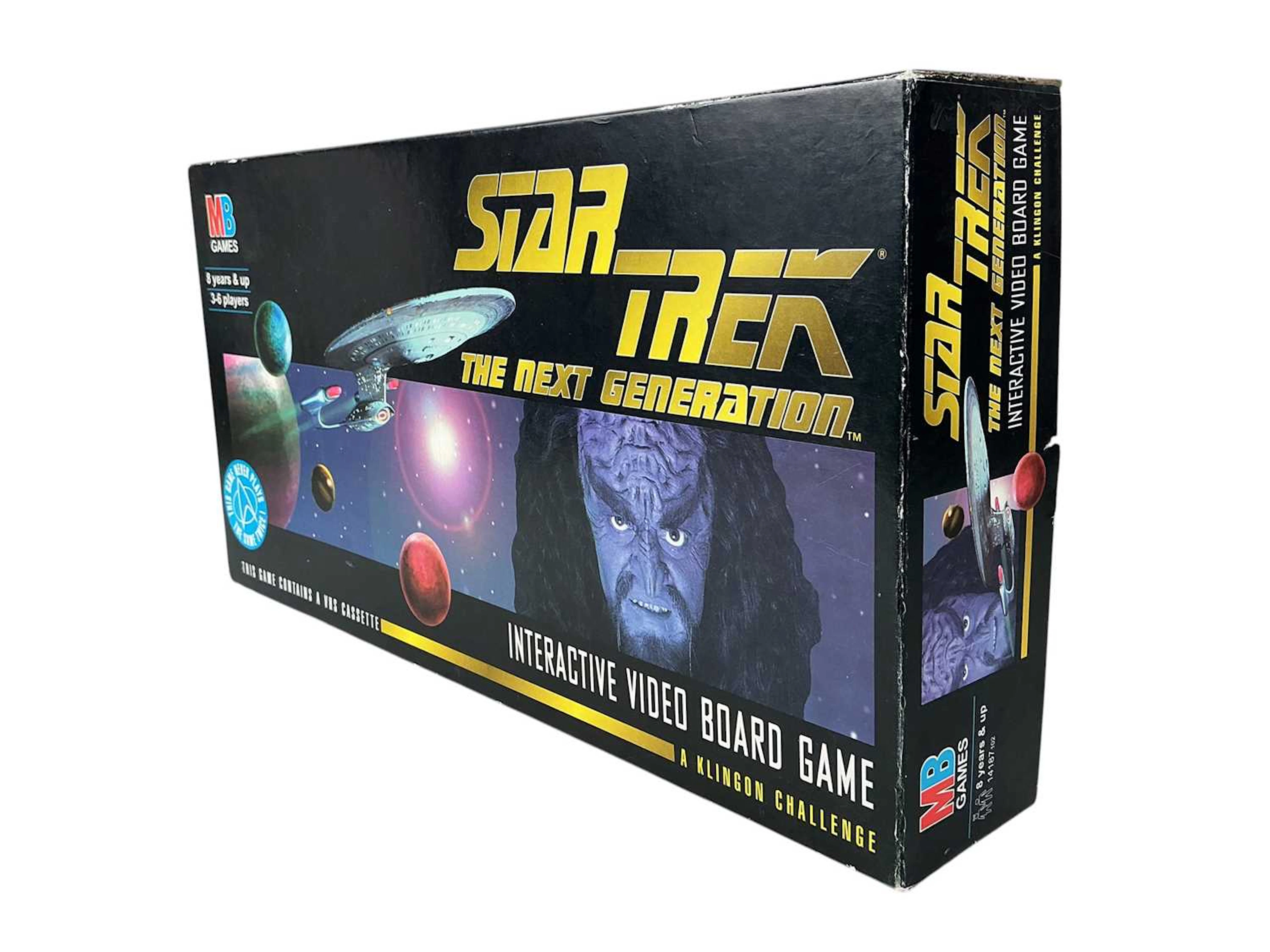 STAR TREK INTERACTIVE VIDEO BOARD GAME LATE 20TH CENTURY