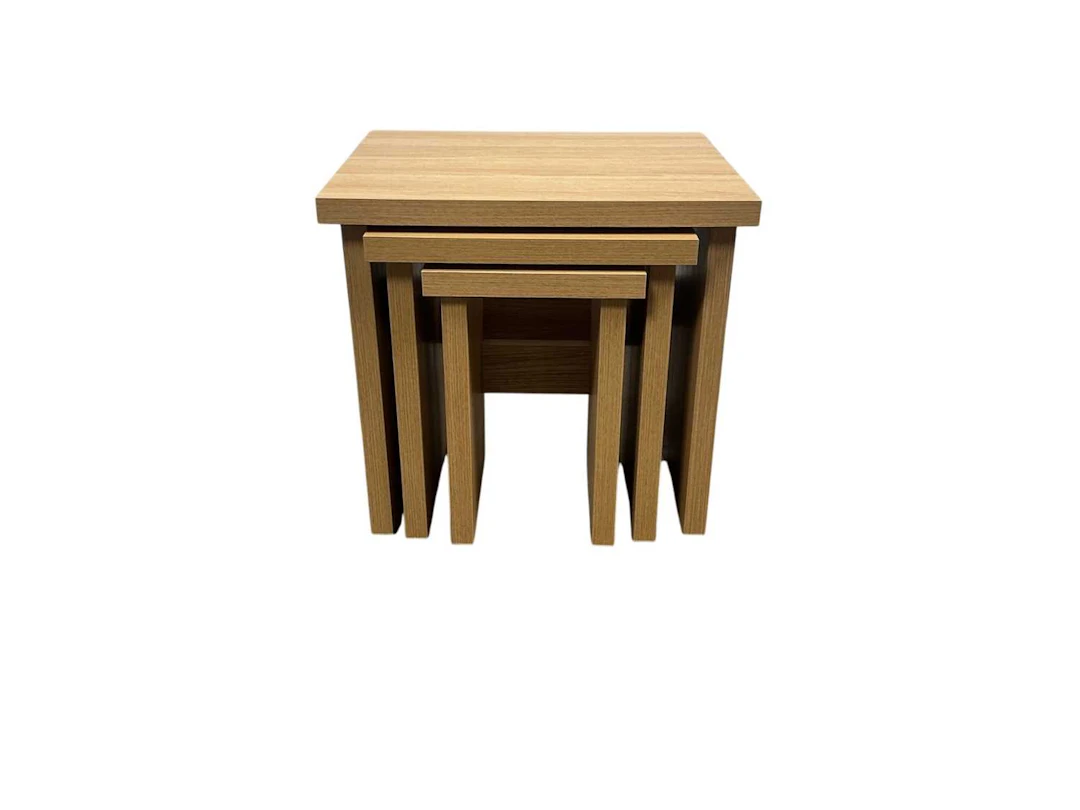 MODERN NEST OF THREE TABLES EARLY 21ST CENTURY