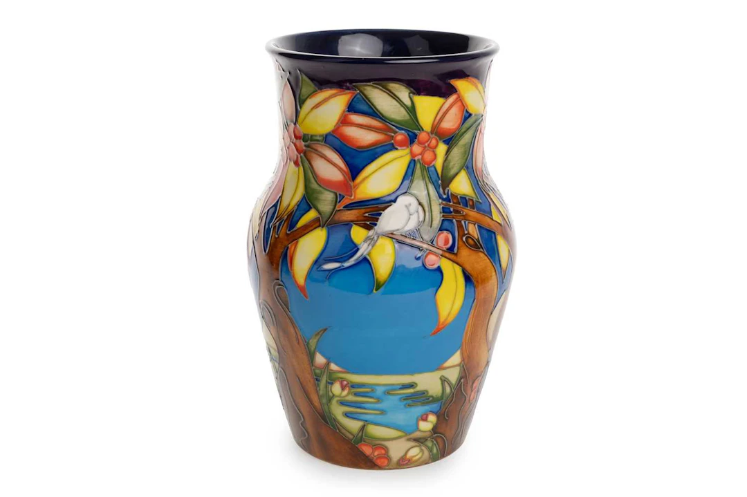 MOORCROFT VASE 2002