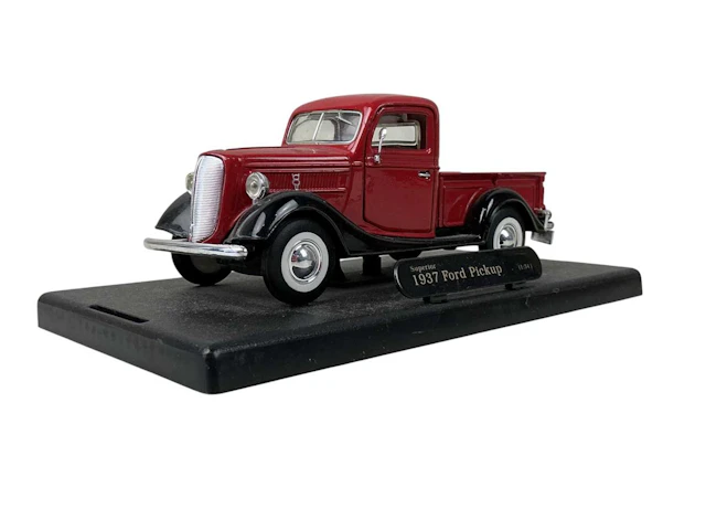 COLLECTION OF DIECAST MODEL VEHICLES LATE 20TH/EARLY 21ST CENTURY
