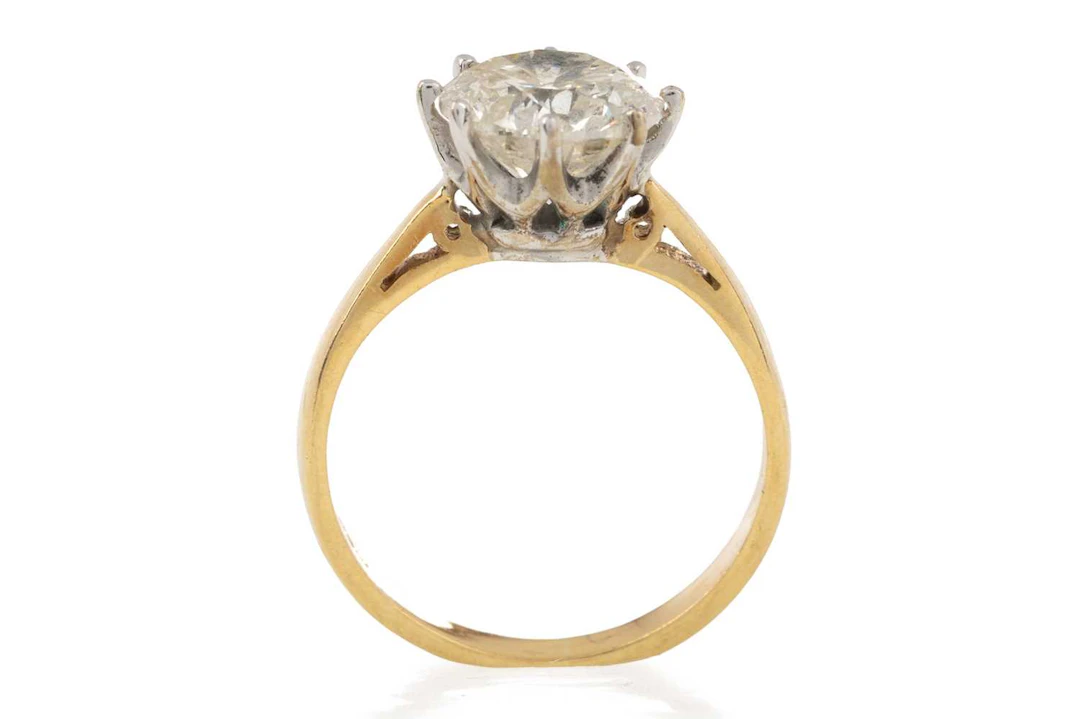 DIAMOND SOLITAIRE RING LATE 20TH CENTURY