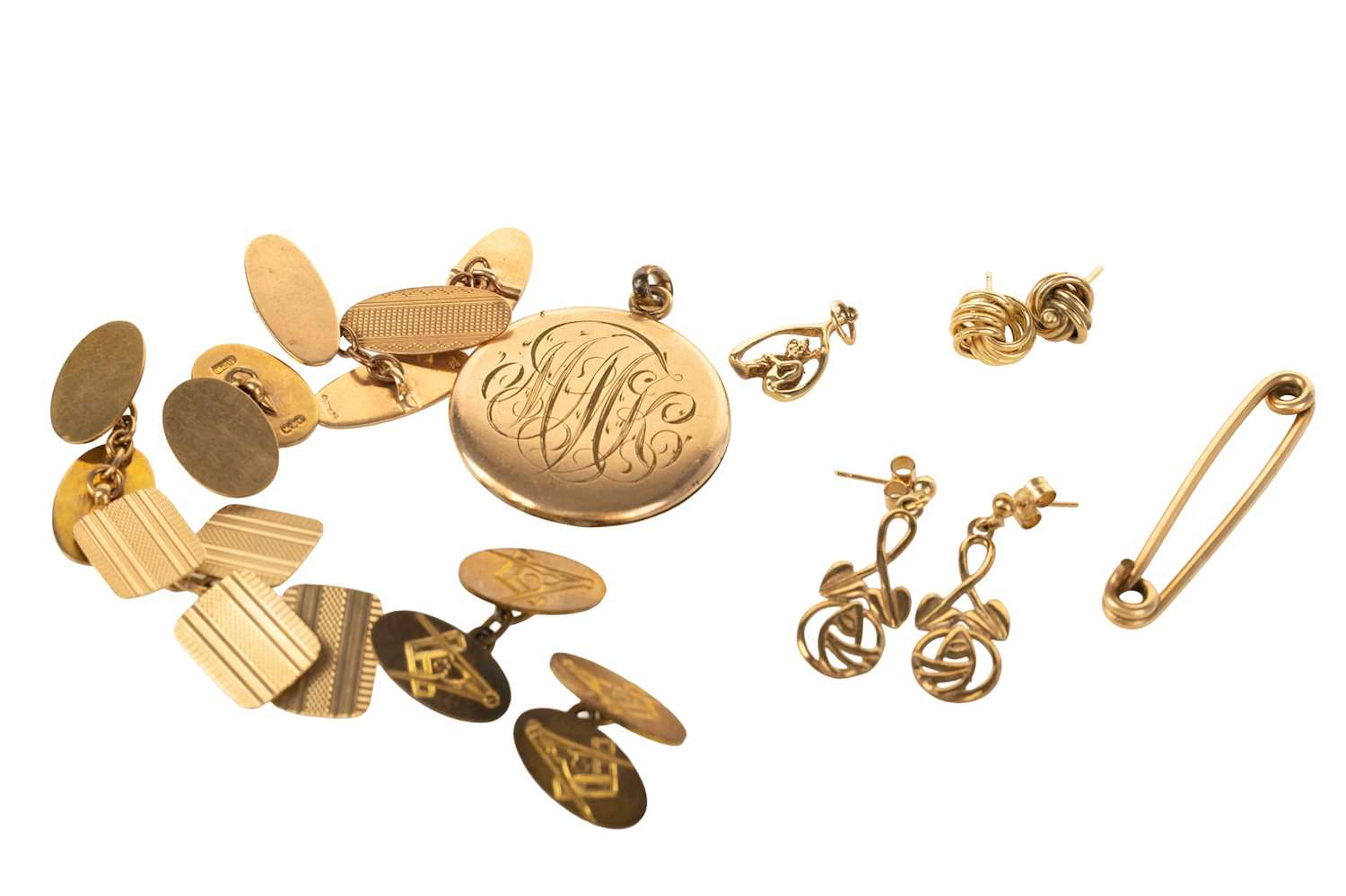 GROUP OF GOLD CUFFLINKS AND OTHER ITEMS MID 20TH CENTURY