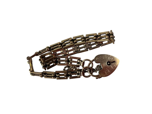 GOLD BAR GATE BRACELET LATE 20TH CENTURY