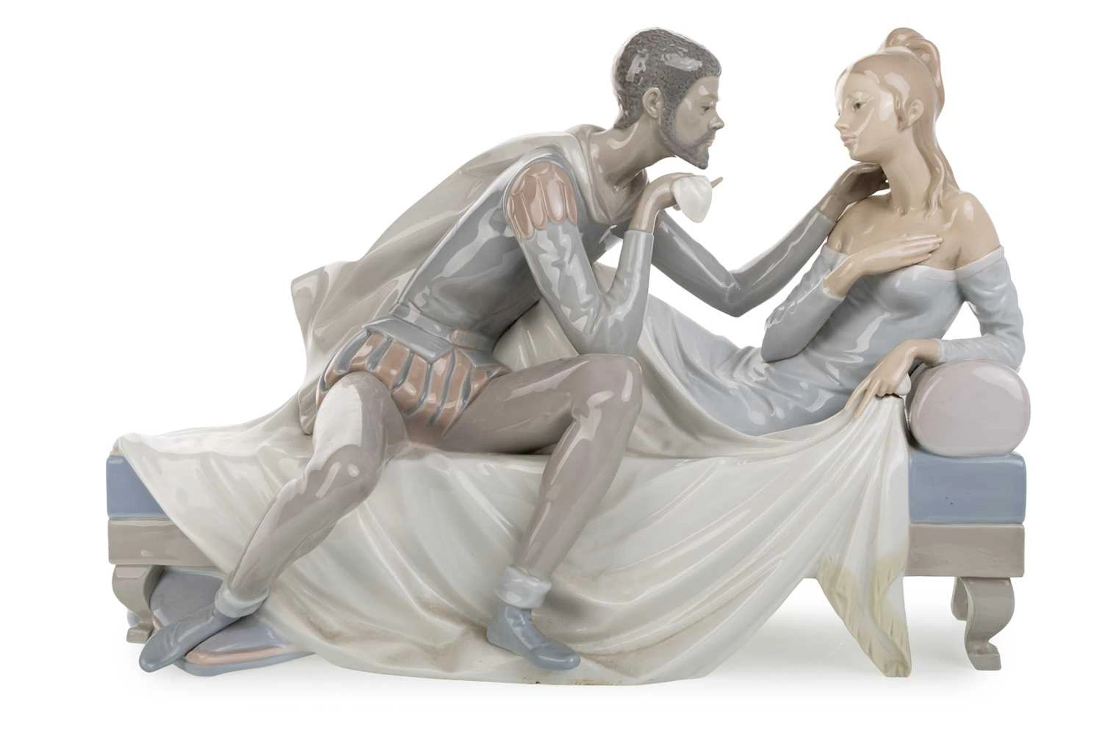 LLADRO FIGURE OF OTHELLO AND DESDEMONA LATE 20TH CENTURY