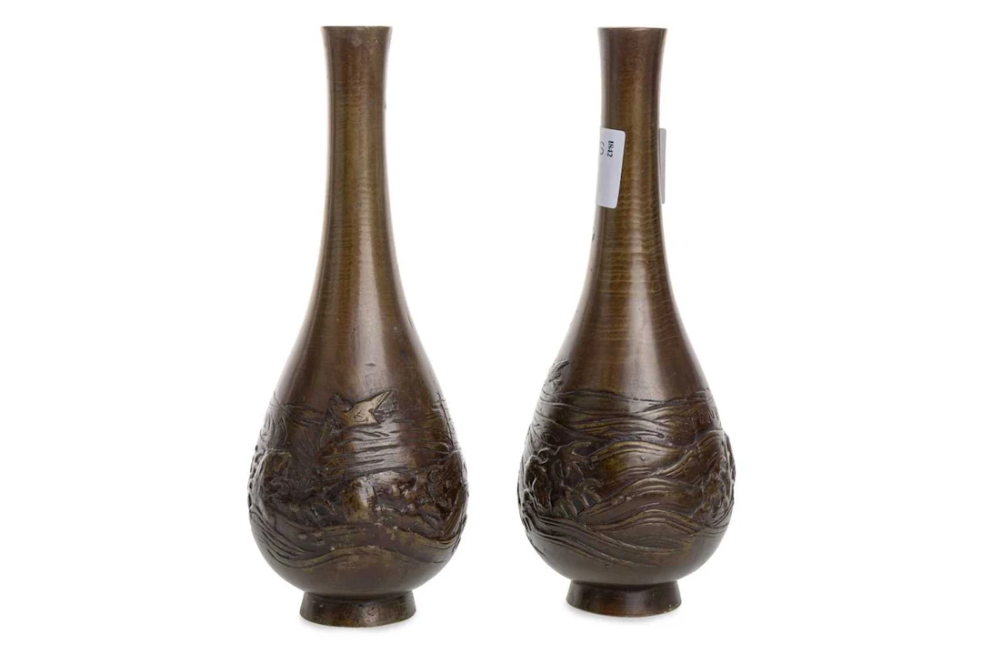 PAIR OF JAPANESE BRONZE VASES MEIJI PERIOD (1868 - 1912)