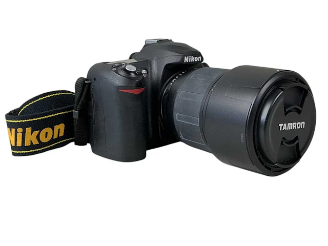 NIKON D50 DIGITAL CAMERA EARLY 21ST CENTURY