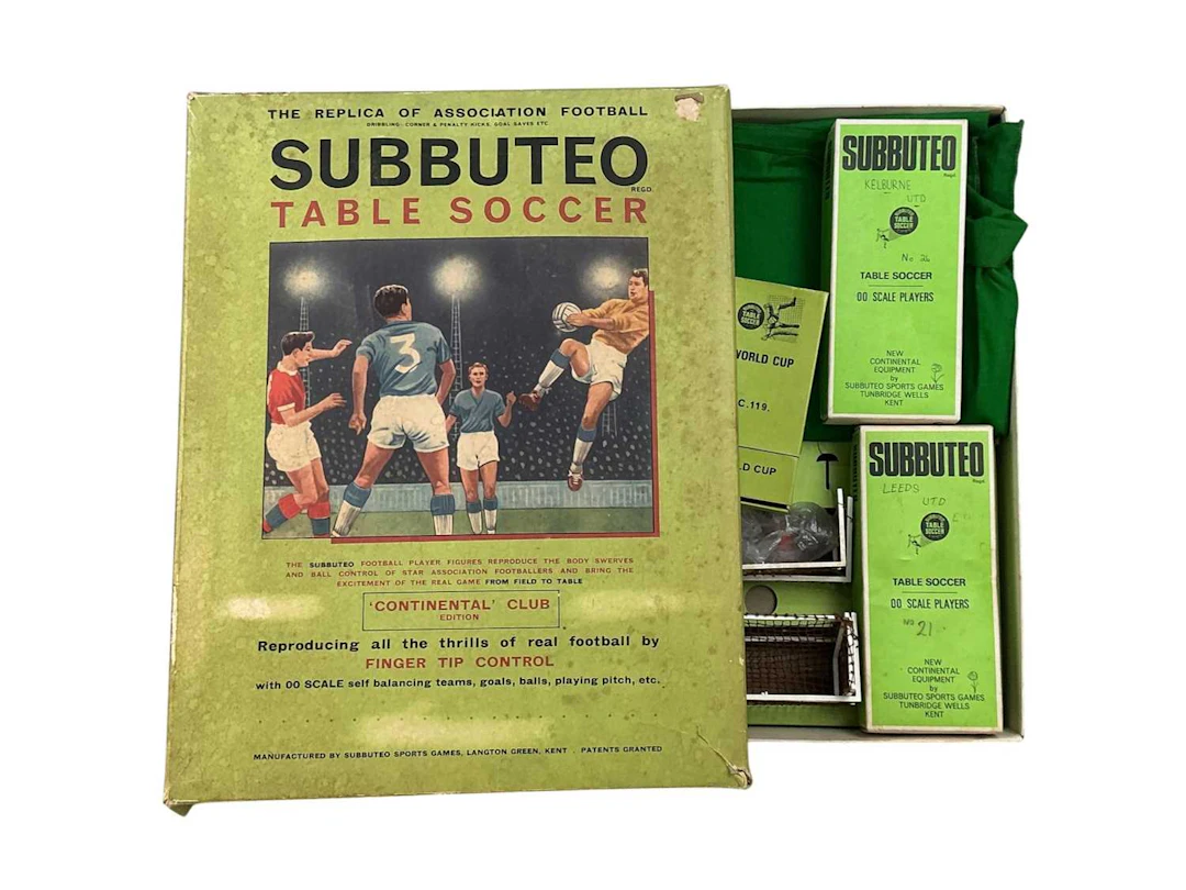 VINTAGE SUBBUTEO MID 20TH CENTURY