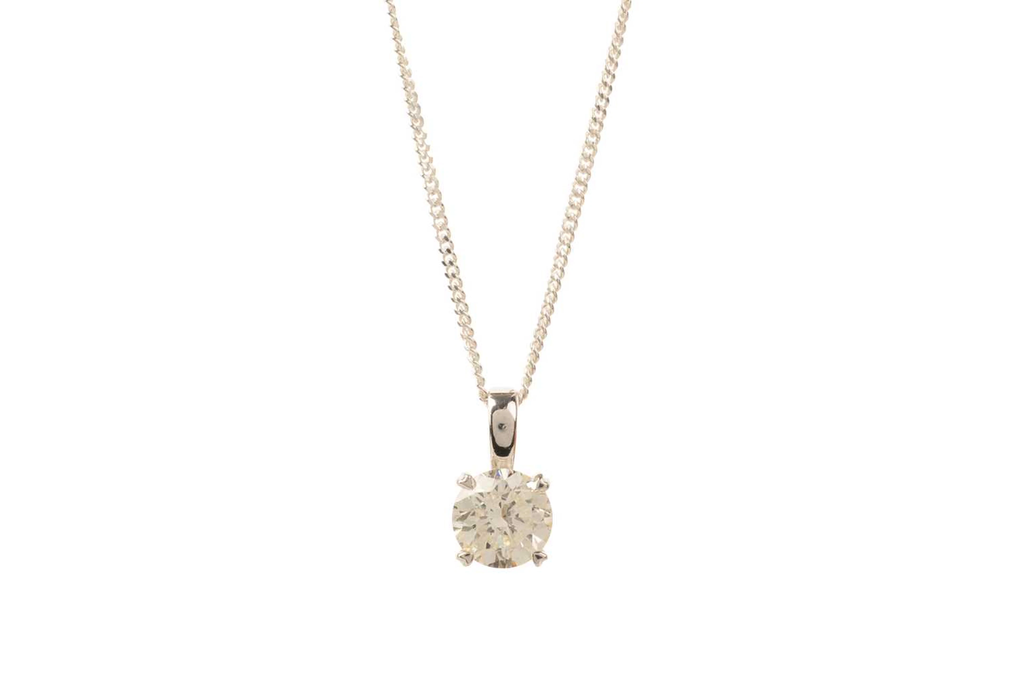 DIAMOND SOLITAIRE NECKLACE 21ST CENTURY