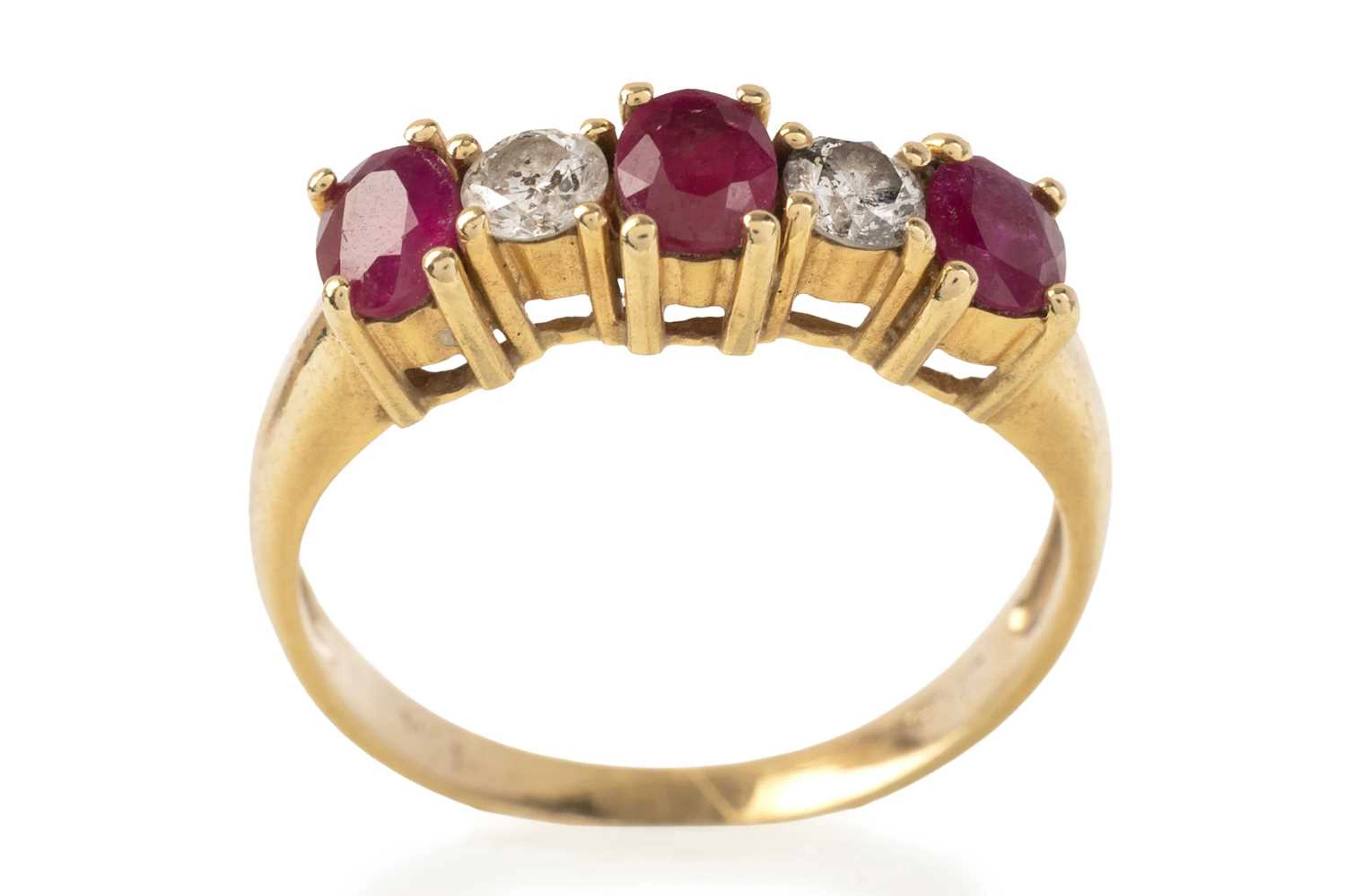 RUBY AND DIAMOND FIVE STONE RING EARLY 21ST CENTURY