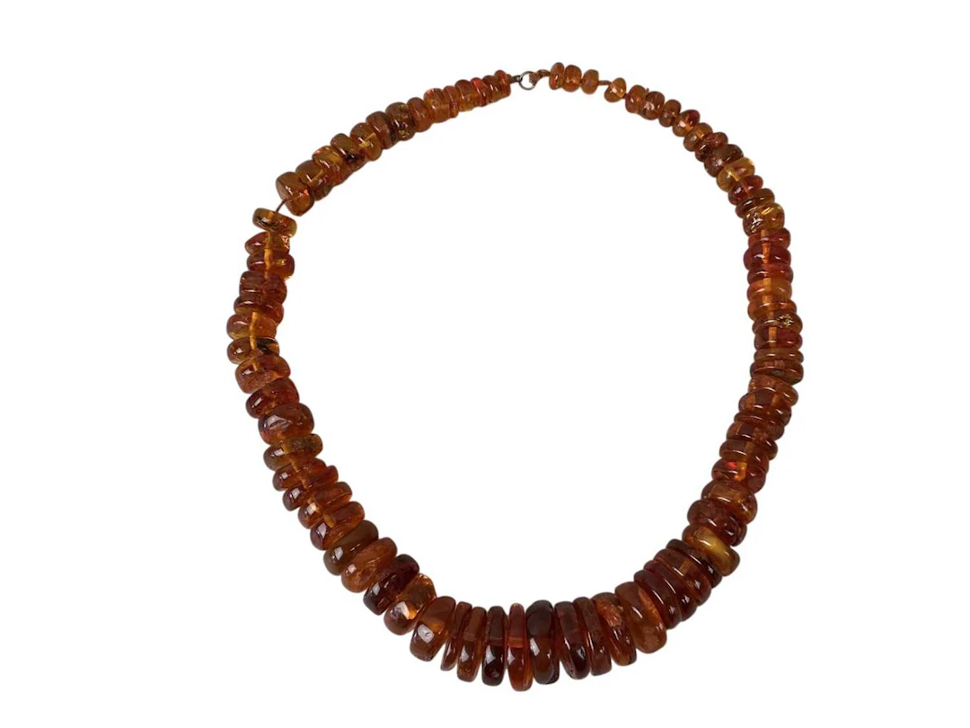 AMBER BEAD NECKLACE MID/LATE 20TH CENTURY