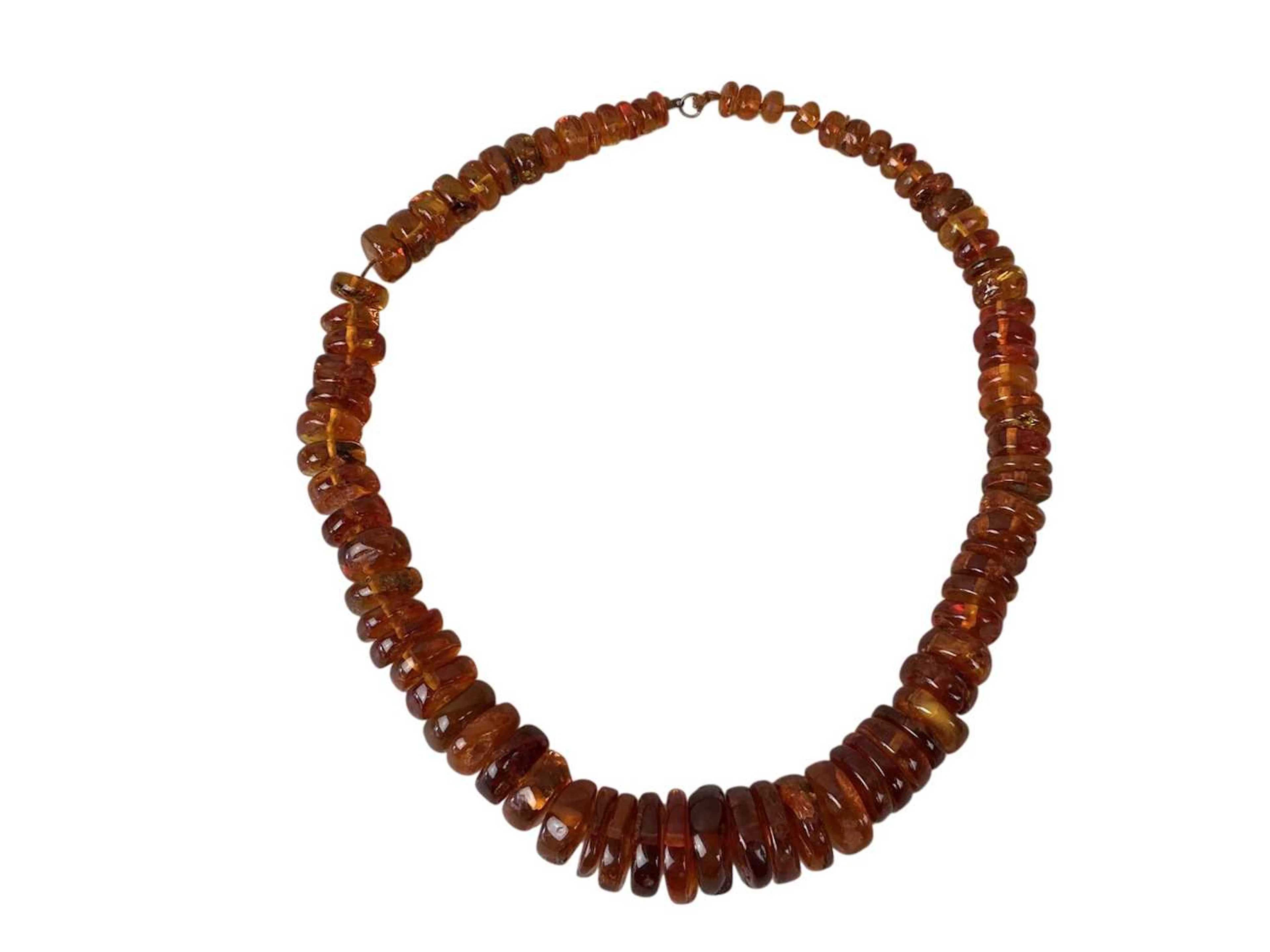 AMBER BEAD NECKLACE MID/LATE 20TH CENTURY