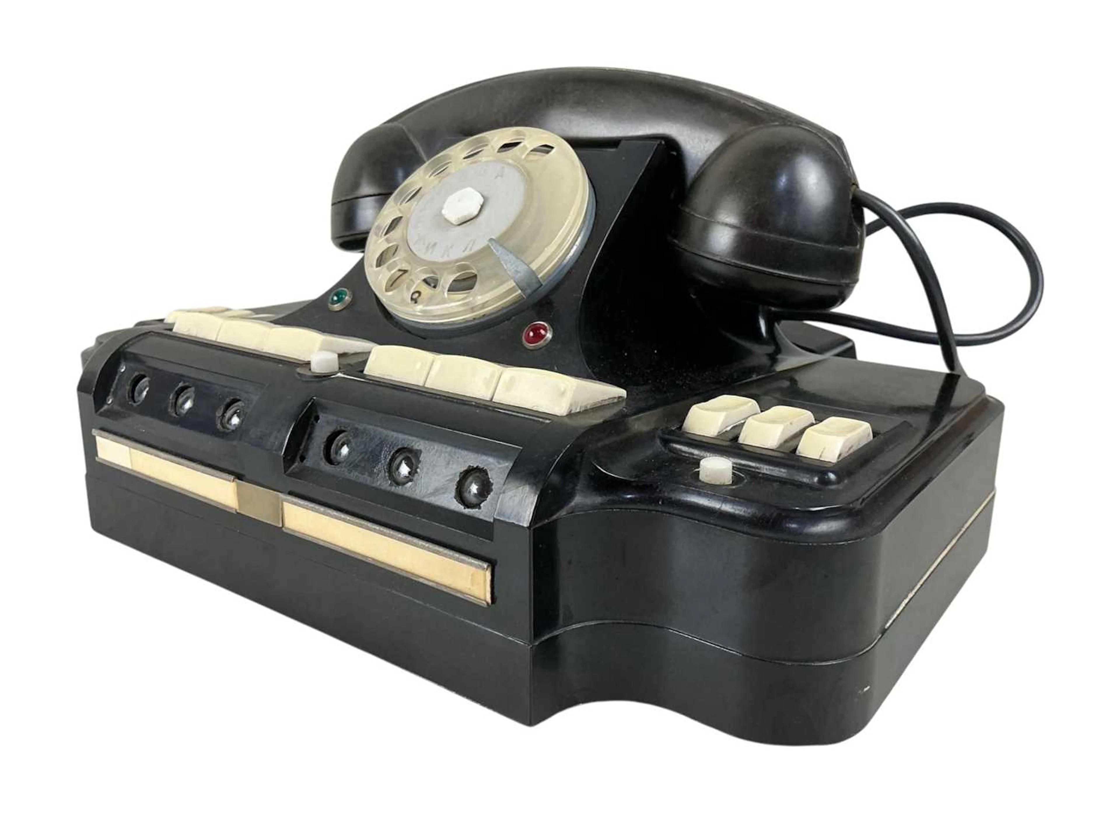 SOVIET UNION BAKELITE TELEPHONE LATE 20TH CENTURY