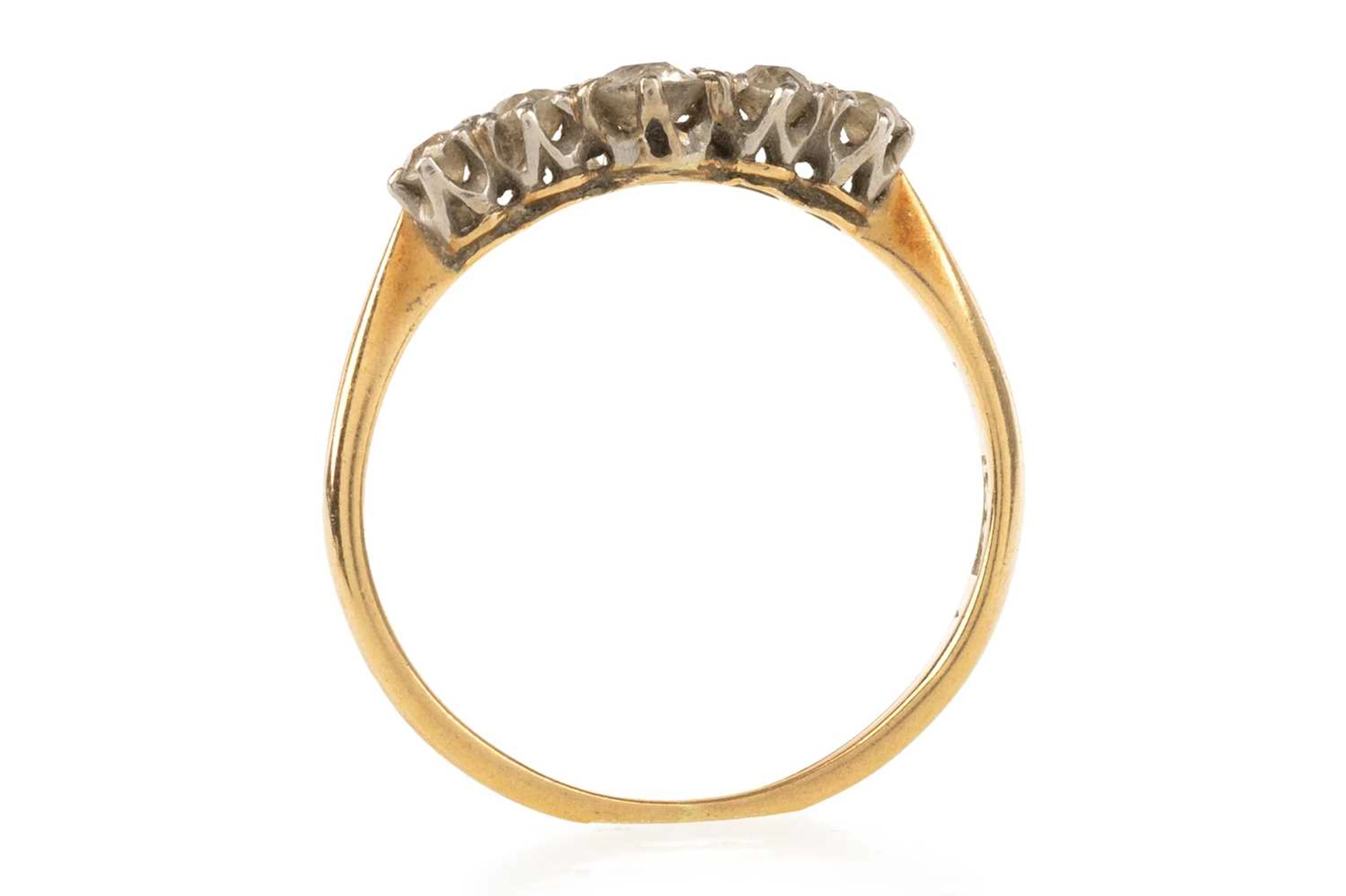 DIAMOND FIVE STONE RING EARLY 20TH CENTURY
