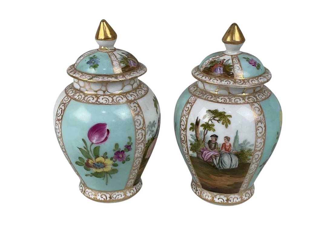 PAIR OF DRESDEN VASES AND COVERS, EARLY 20TH CENTURY AND OTHER CERAMICS