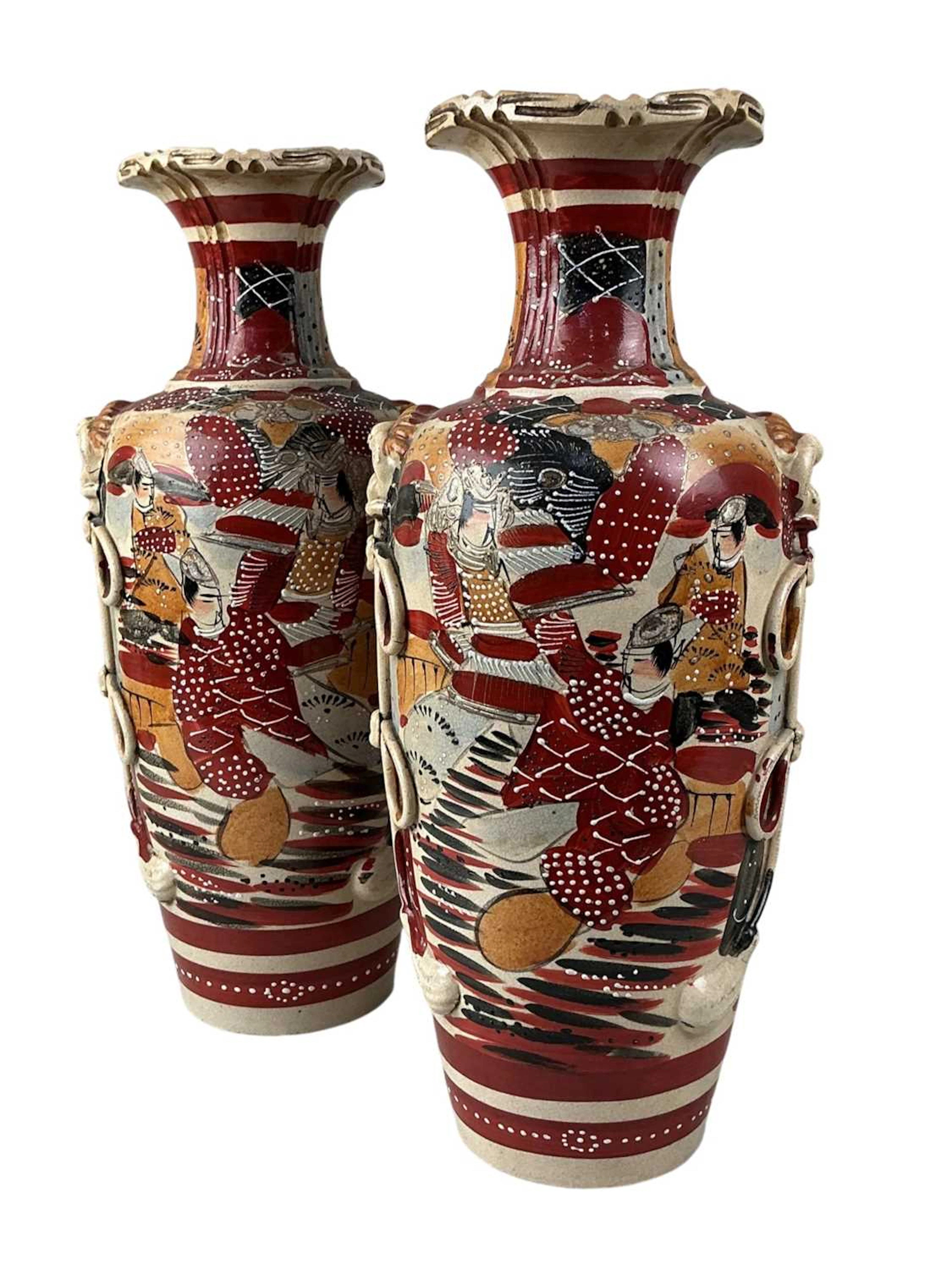PAIR OF JAPANESE POTTERY VASES, EARLY/MID 20TH CENTURY AND OTHER ITEMS