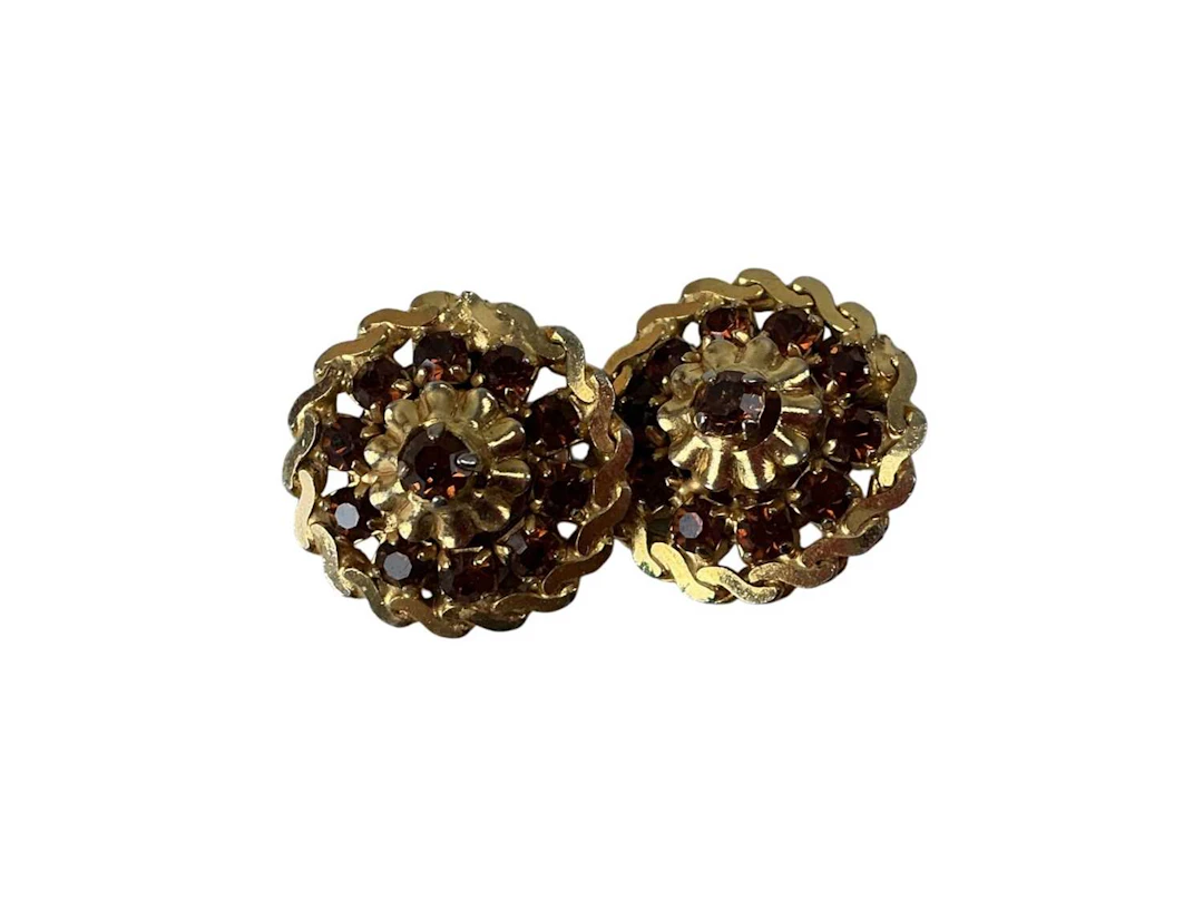 COLLECTION OF COSTUME JEWELLERY LATE 20TH CENTURY