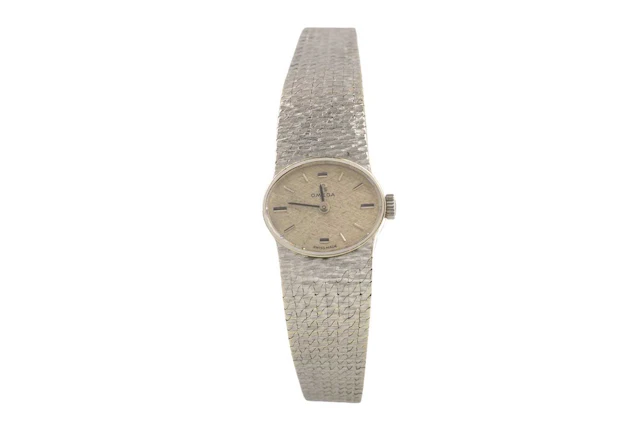 OMEGA EIGHTEEN CARAT WHITE GOLD MANUAL WIND WRIST WATCH