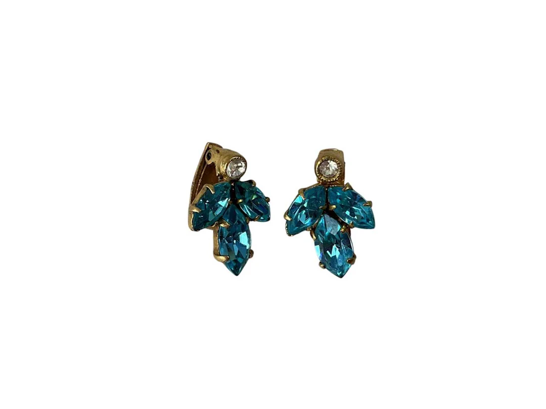 COLLECTION OF VINTAGE AND OTHER JEWELLERY MID 20TH CENTURY AND LATER