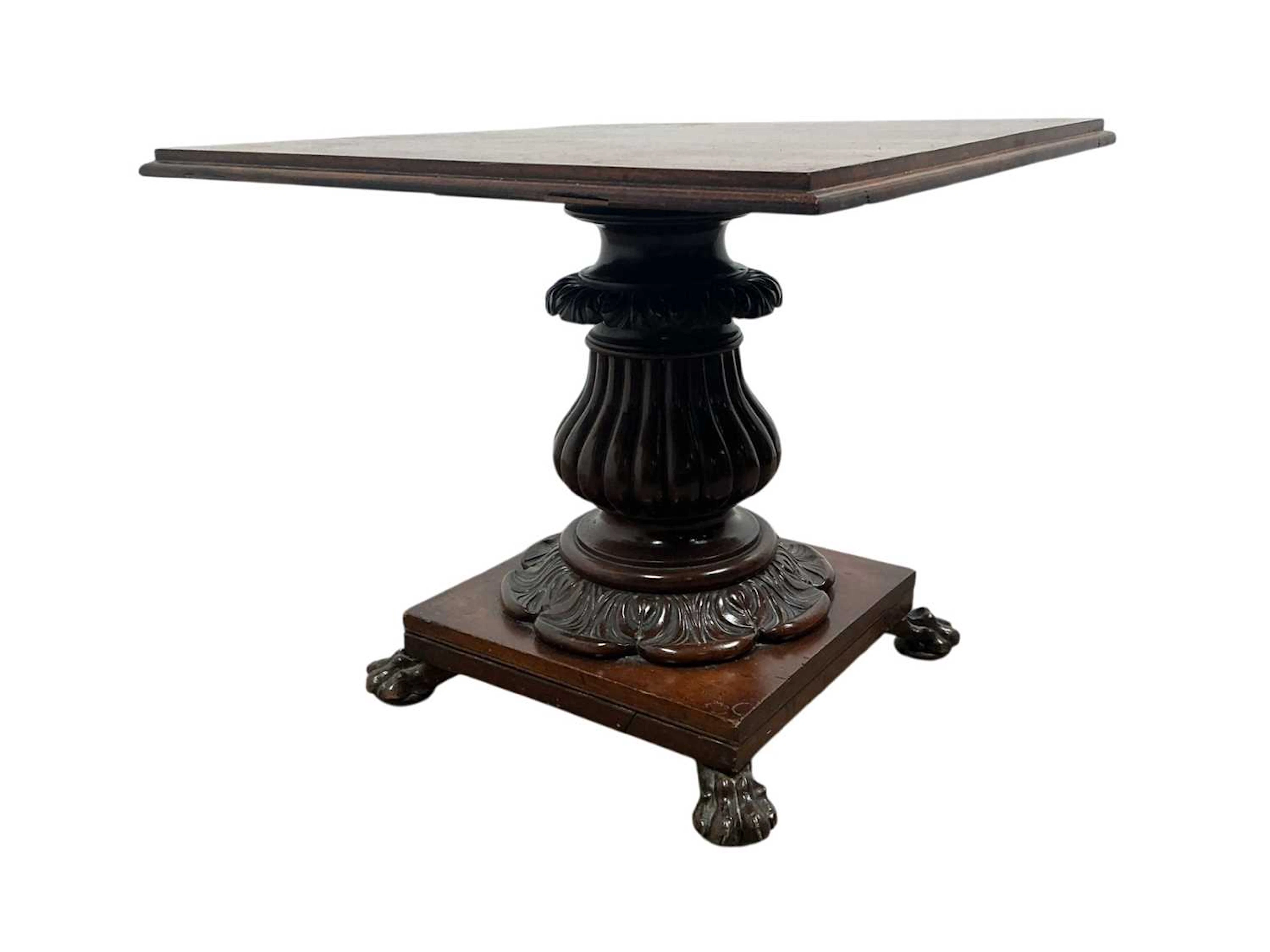 MAHOGANY OCCASIONAL TABLE, EARLY 20TH CENTURY AND A STOOL