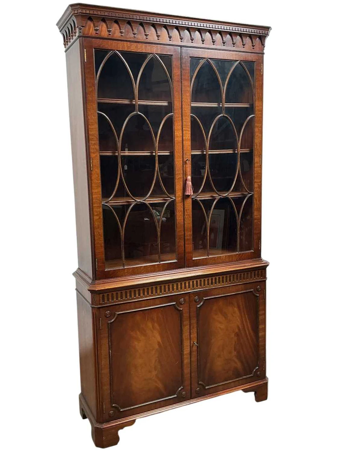REPRODUCTION MAHOGANY BOOKCASE MID/LATE 20TH CENTURY