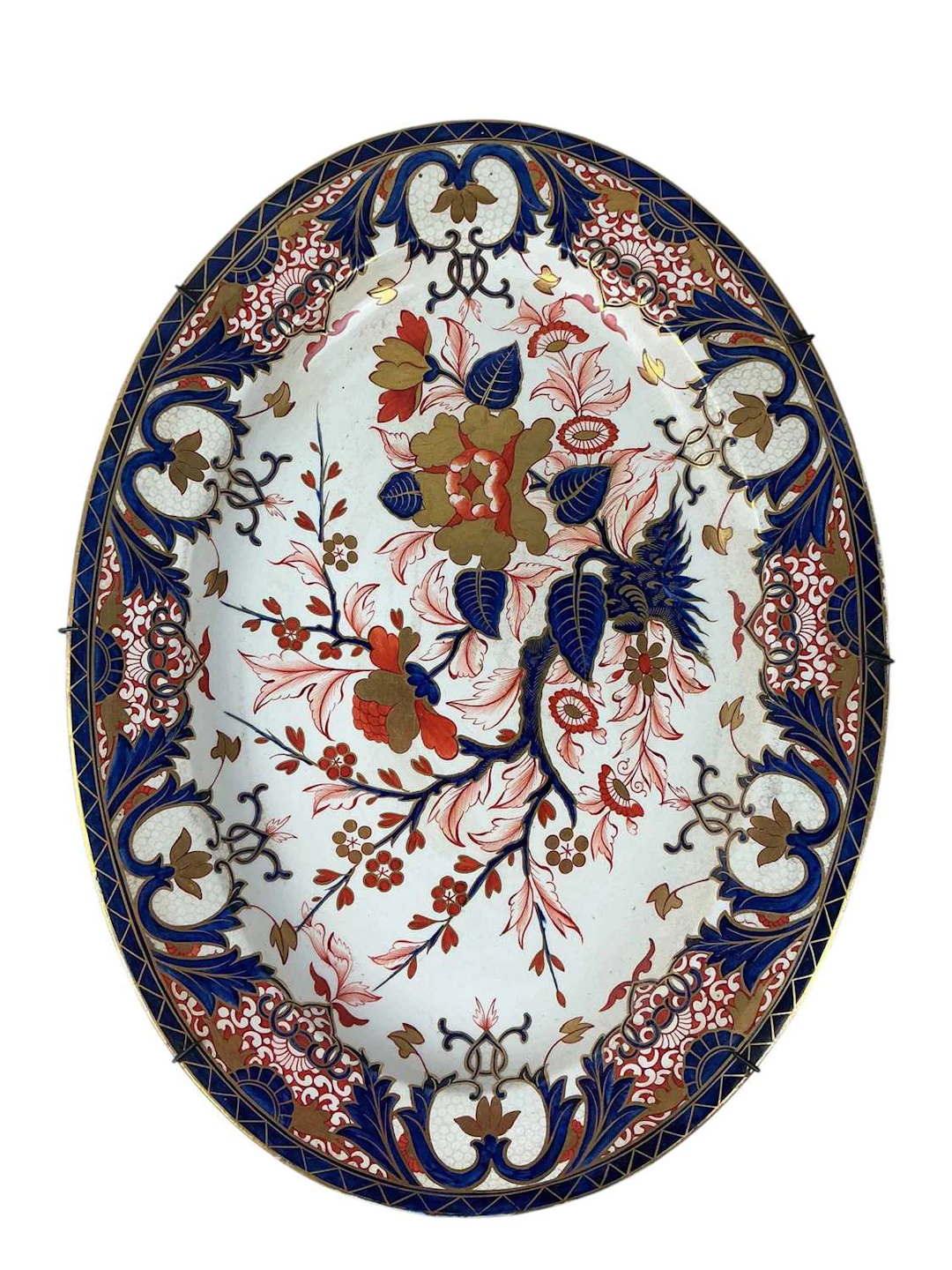 DERBY IMARI PLATTER, LATE 19TH CENTURY ALONG WITH A JAPANESE KUTANI WARE TRAY