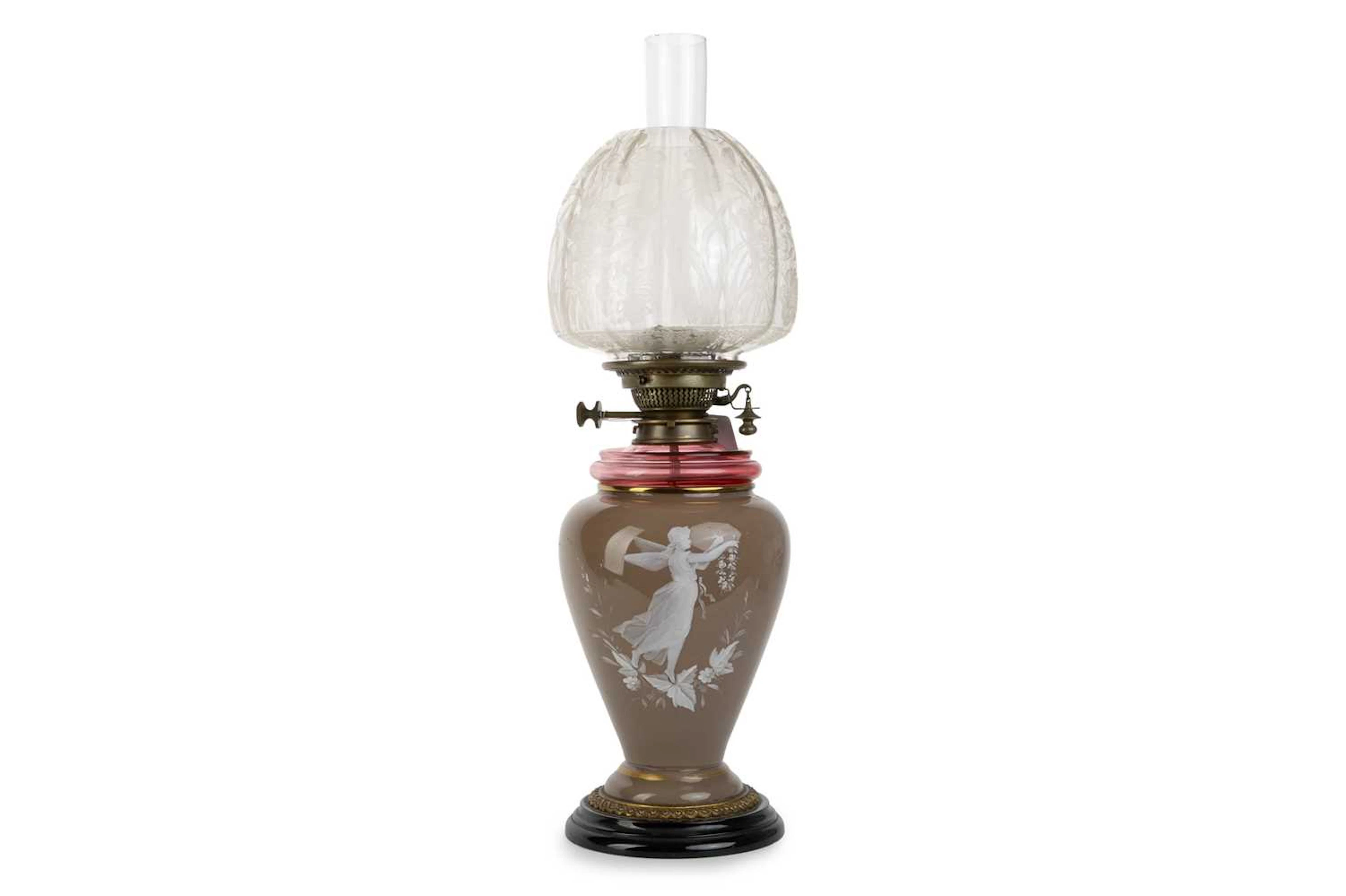 VICTORIAN GLASS OIL LAMP LATE 20TH CENTURY