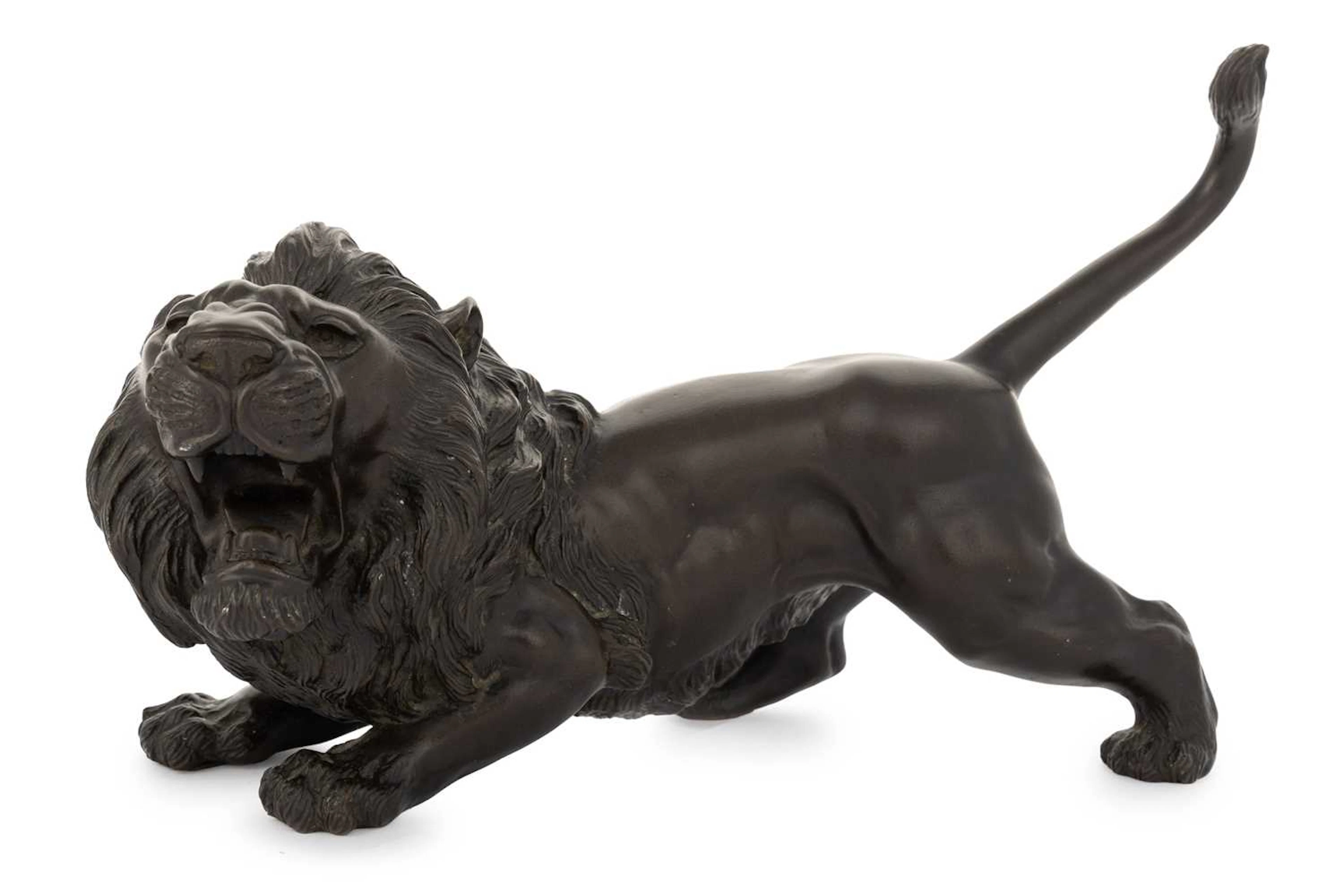 JAPANESE BRONZE LION FIGURE MEIJI PERIOD (1868 - 1912)