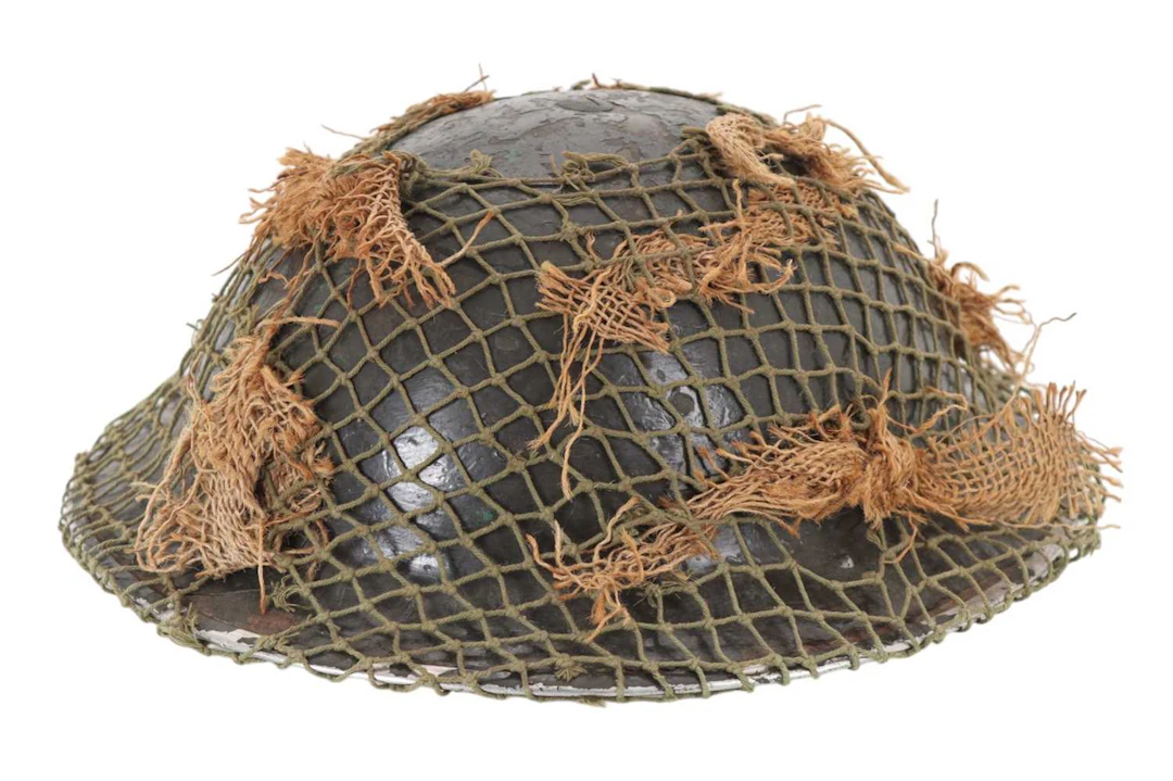 BRITISH WWII BRODIE COMBAT HELMET MID 20TH CENTURY