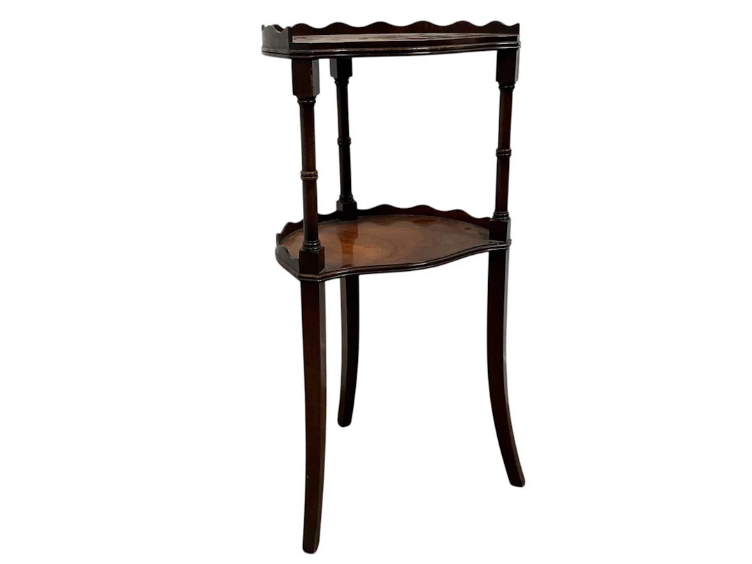 MAHOGANY OCCASIONAL TABLE LATE 20TH CENTURY