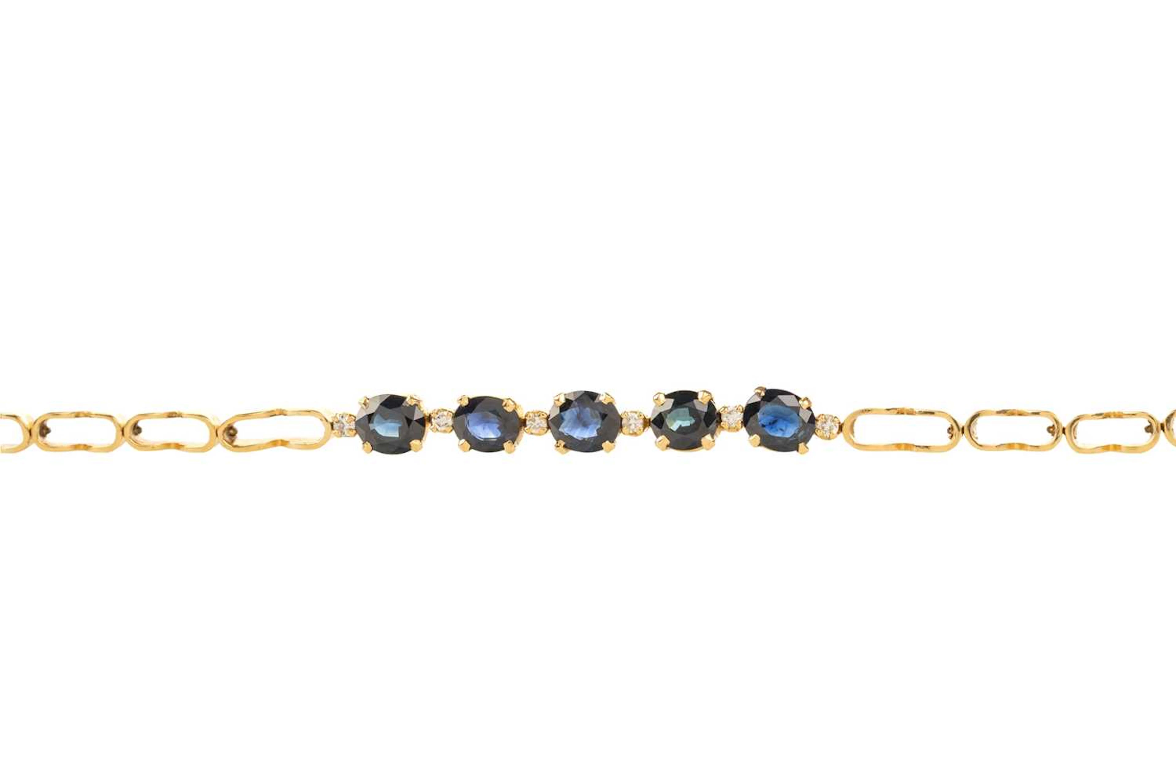 SAPPHIRE AND DIAMOND BRACELET LATE 20TH CENTURY