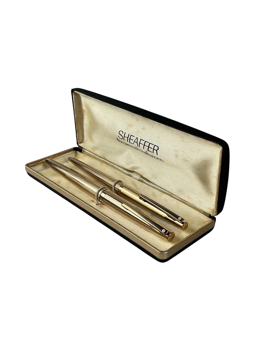 SHEAFFER PEN SET, MID/LATE 20TH CENTURY AND OTHER PENS