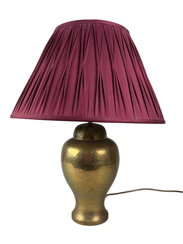 HAMMERED BRASS TABLE LAMP MID 20TH CENTURY