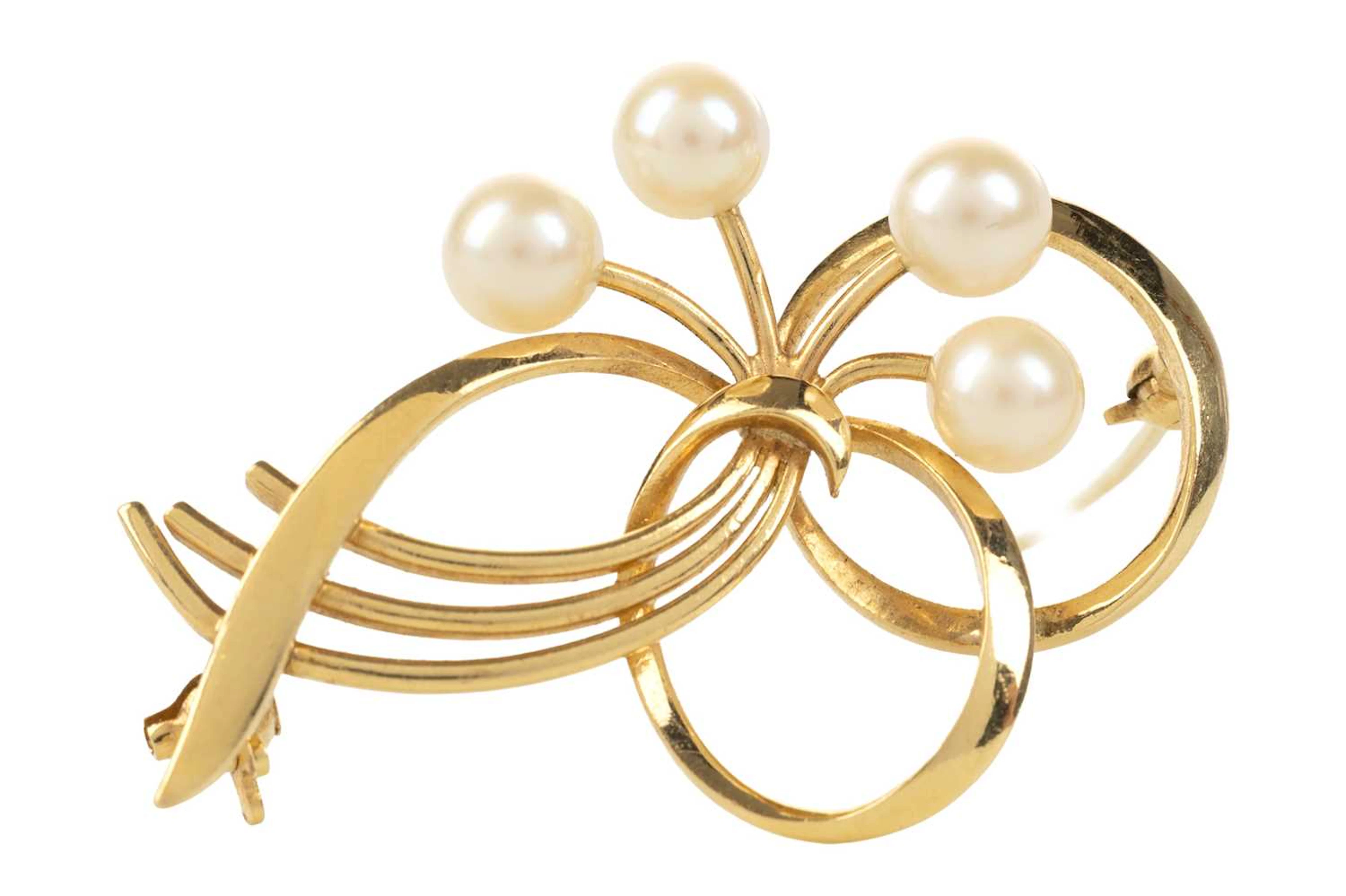 MIKIMOTO PEARL FLORAL SPRAY BROOCH LATE 20TH CENTURY