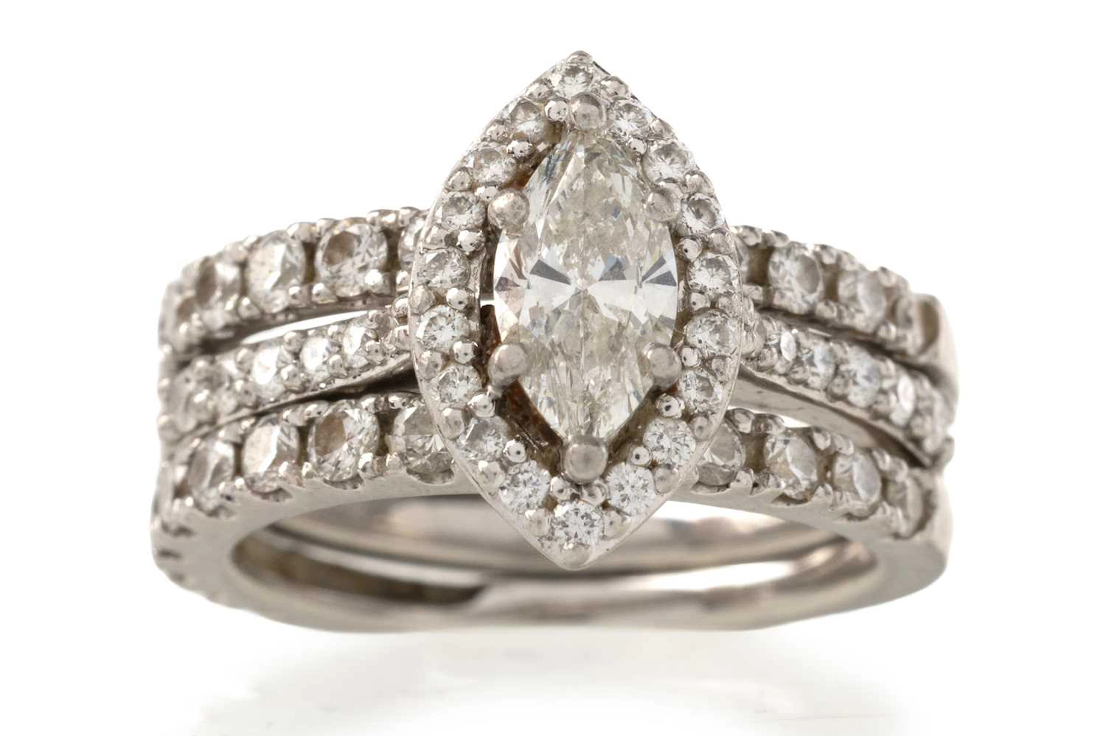 DIAMOND BRIDAL SET 21ST CENTURY