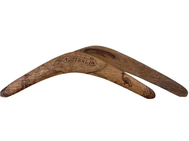THREE AUSTRALIAN BOOMERANGS MID 20TH CENTURY