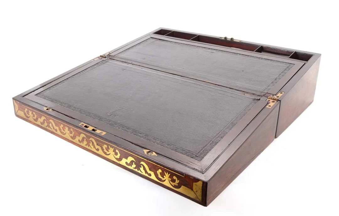 VICTORIAN ROSEWOOD LAP DESK MID 19TH CENTURY