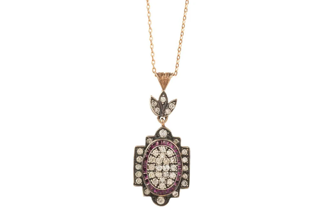 CERTIFICATED SYNTHETIC RUBY AND DIAMOND PENDANT 21ST CENTURY