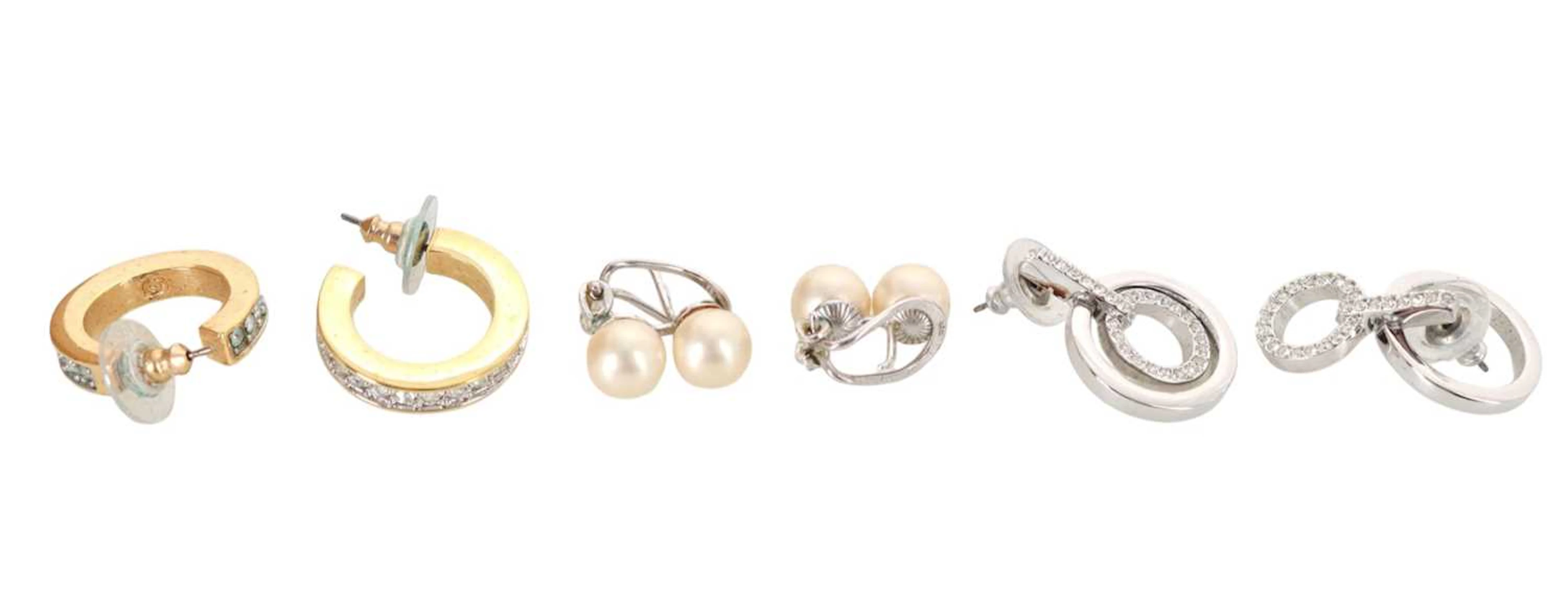 THREE PAIRS OF EARRINGS MID/LATE 20TH CENTURY