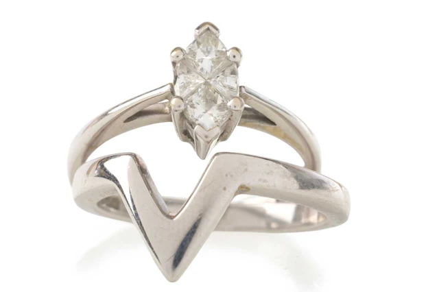 DIAMOND BRIDAL SET LATE 20TH CENTURY