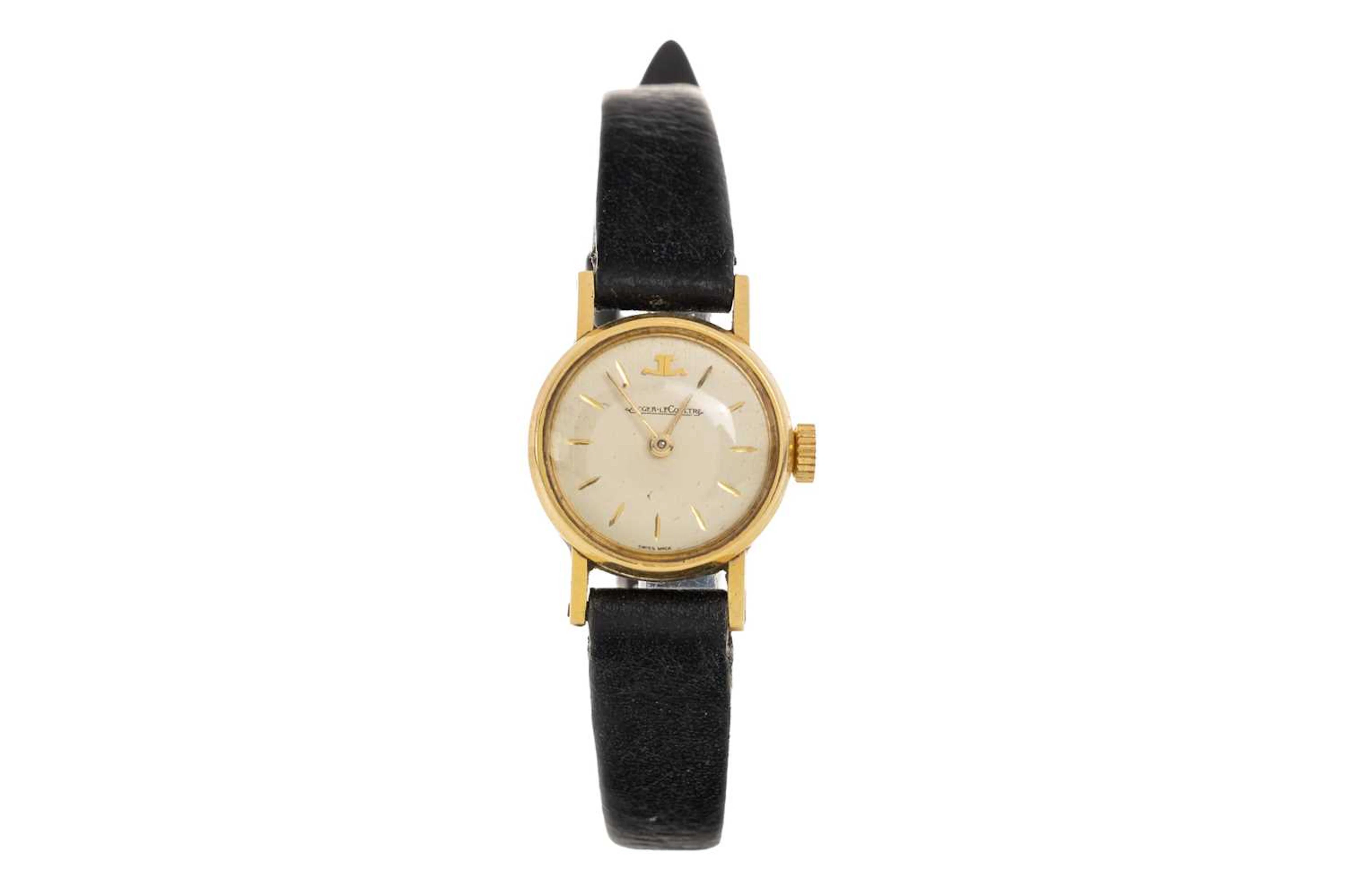 JAEGER-LE COULTRE EIGHTEEN CARAT GOLD MANUAL WIND WRIST WATCH