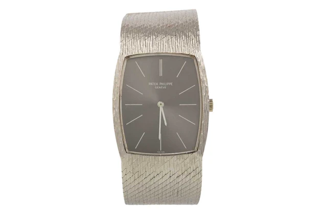 PATEK PHILLIPE EIGHTEEN CARAT WHITE GOLD MANUAL WIND WRIST WATCH