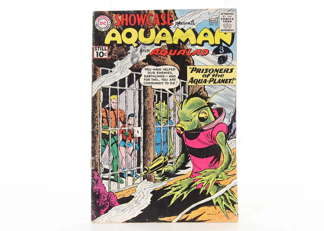 DC- SHOWCASE PRESENTS, INCLUDING AQUAMAN, TEEN TITANS, THE ATOM AND