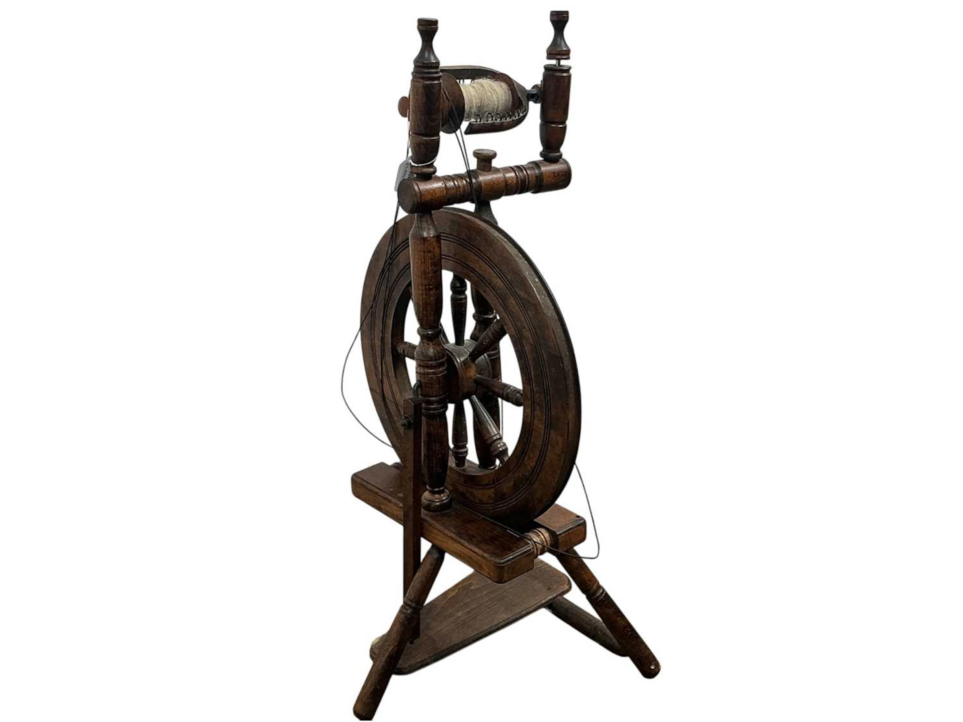 STAINED PINE SPINNING WHEEL MID 20TH CENTURY